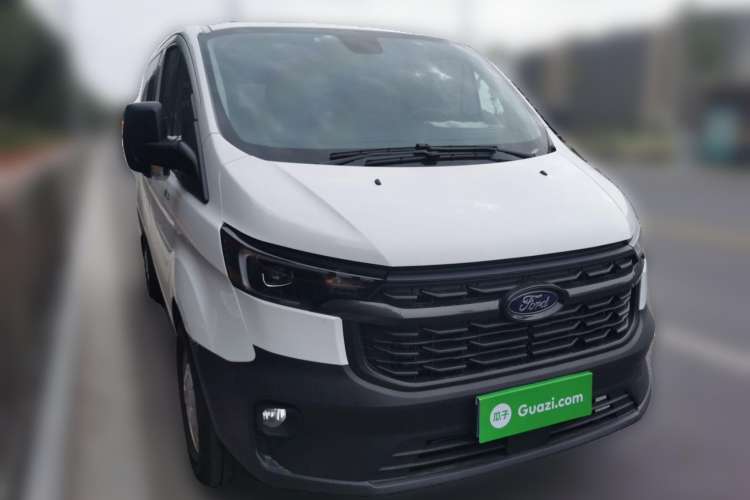 Used Ford Transit 2023 2.0T Diesel Manual Multifunction Commercial Vehicle Short Wheelbase Low Roof 5/6 Seats
