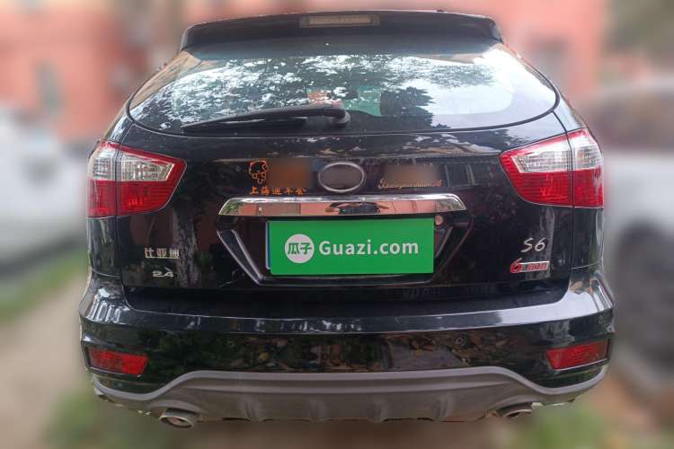 Used BYD S6 2014 2.4L Automatic Prestige 5-Seater