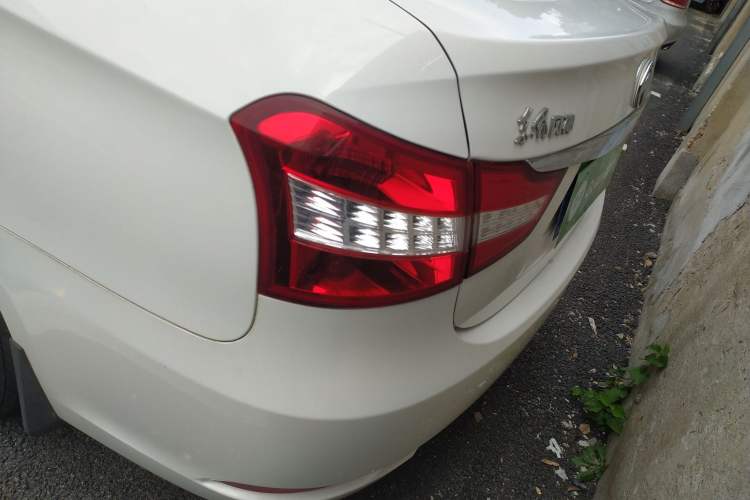 Used Dongfeng Aeolus A60 2014 1.5L Manual Elite Model
