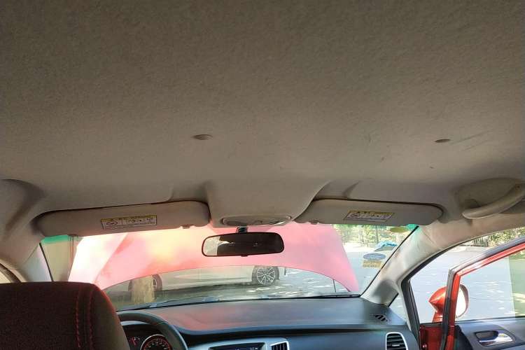 Used Cowin C3R 2015 1.5L AMT Gold Diamond Edition