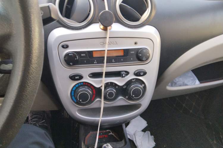 Used CHANGAN Benni mini 2012 1.0L Manual Fashion Edition China IV Standard
