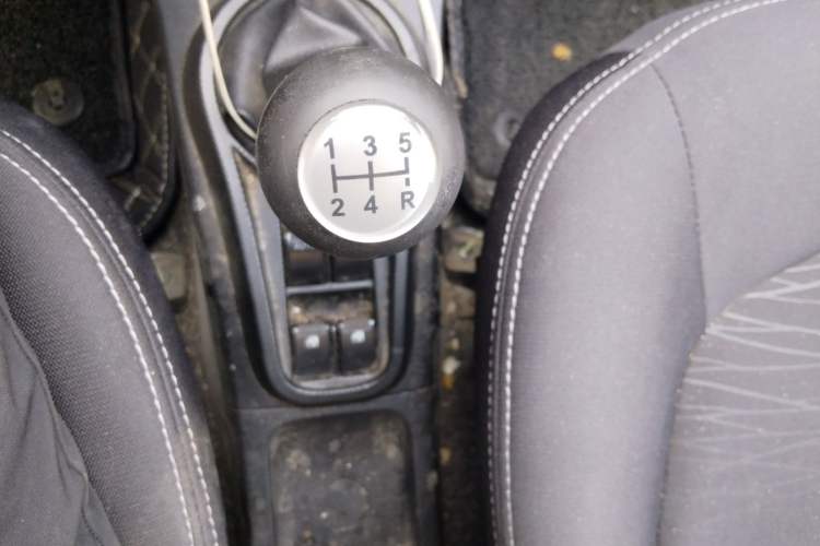 Used CHANGAN Benni mini 2012 1.0L Manual Fashion Edition China IV Standard
