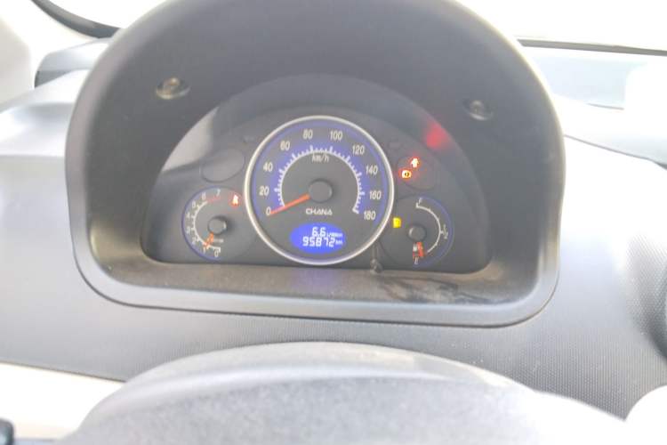 Used CHANGAN Benni mini 2012 1.0L Manual Fashion Edition China IV Standard
