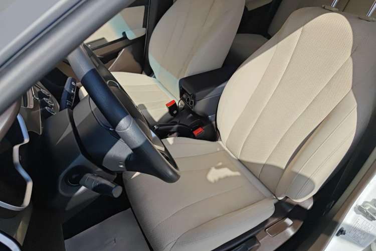 Used Baojun 310W 2017 1.5L Manual Comfort Version China V