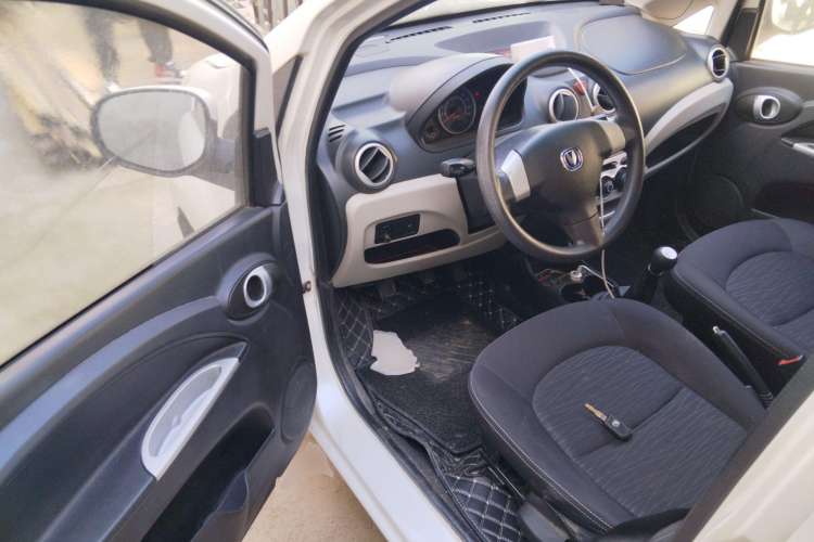 Used CHANGAN Benni mini 2012 1.0L Manual Fashion Edition China IV Standard
