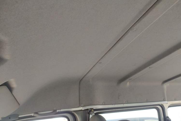 Used Ford Classic Transit 2016 2.8T Diesel Short-Wheelbase 6-Seater Mid-Roof Multifunction Vehicle JX493ZLQ4
