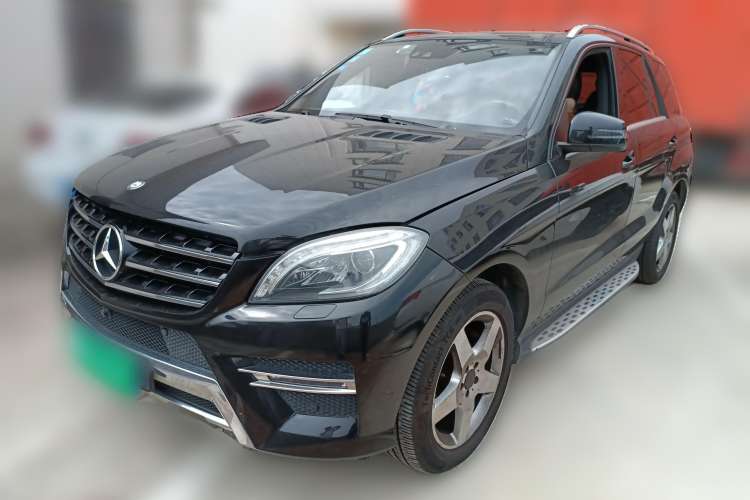 Used Mercedes-Benz M-Class 2014 ML 400 4MATIC Luxury Model