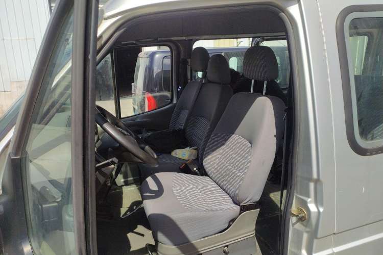 Used Ford Classic Transit 2016 2.8T Diesel Short-Wheelbase 6-Seater Mid-Roof Multifunction Vehicle JX493ZLQ4
