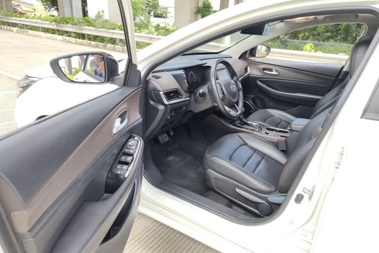 Used GAC Trumpchi GA4 2018 200T Automatic Luxury Edition Driver Seat