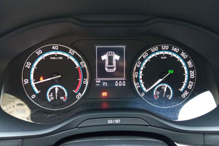 Used Skoda Karoq 2020 TSI280 Luxury Smart Edition China VI Standard
