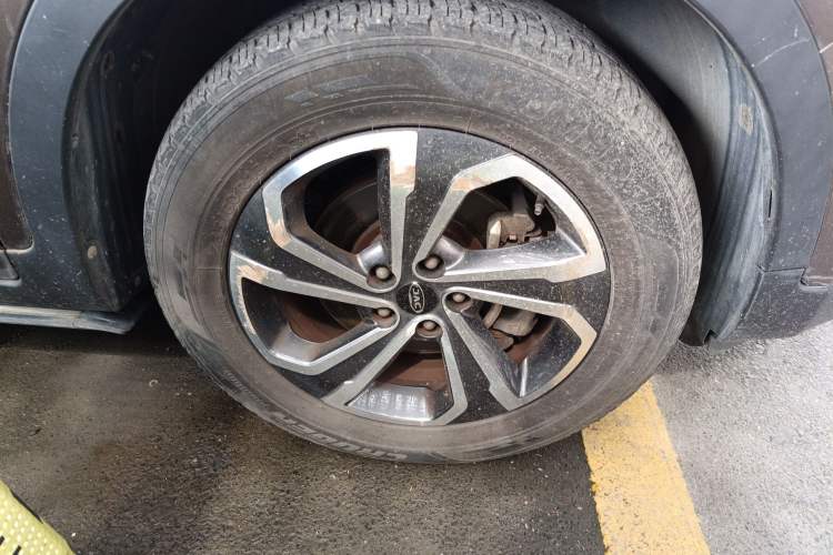 Used JAC Refine S7 2017 2.0T Automatic Luxury Model