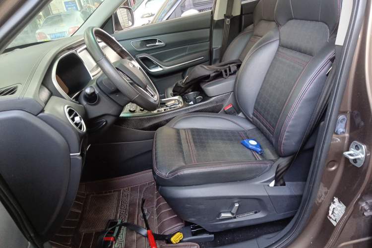 Used JAC Refine S7 2017 2.0T Automatic Luxury Model