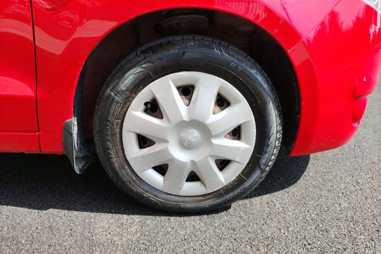 Used Chevrolet Sail 2013 Sedan 1.4L AMT Enjoy Edition
