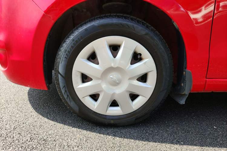 Used Chevrolet Sail 2013 Sedan 1.4L AMT Enjoy Edition
