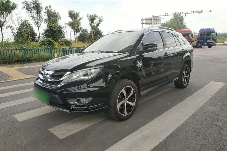 Used BYD S7 2015 2.0T Automatic Prestige Model