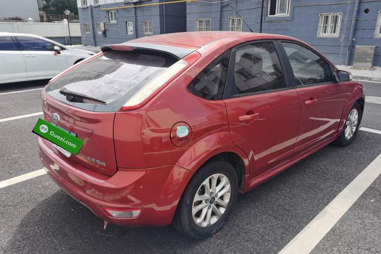 Used Ford Focus 2012 Hatchback Classic 1.8L Automatic Fashion Edition