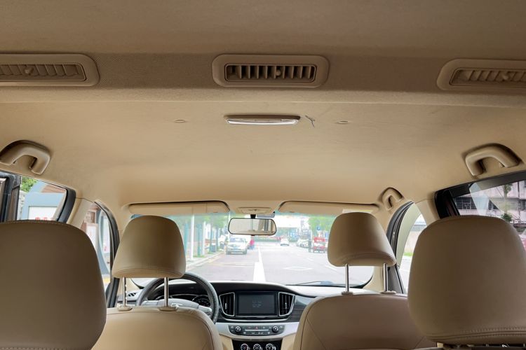 Used Baojun 730 2016 1.5L Manual Comfort Version 7 Seats China V Emission Standard
