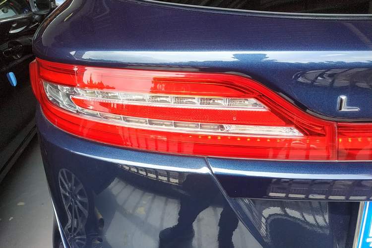 Used Lincoln MKC 2017 2.0T Two-Wheel-Drive Luxury Edition