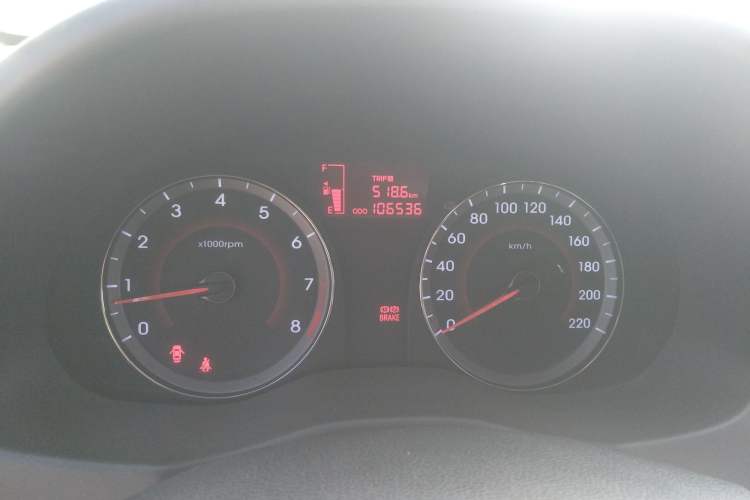 Used Hyundai Verna (older generation) 2011 Hatchback 1.4L Manual STYLE Model
