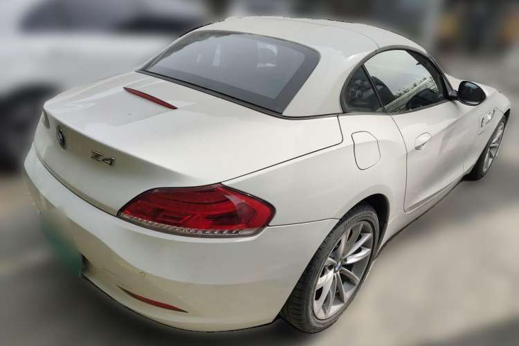 Used BMW Z4 2013 sDrive20i Leading Model
