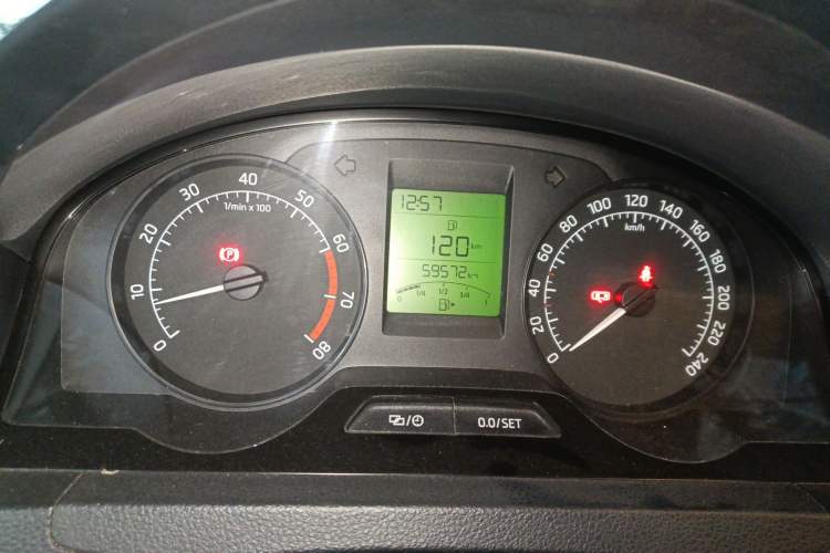 Used Skoda Rapid 2016 1.4L Manual Trend Edition Odometer Close Up