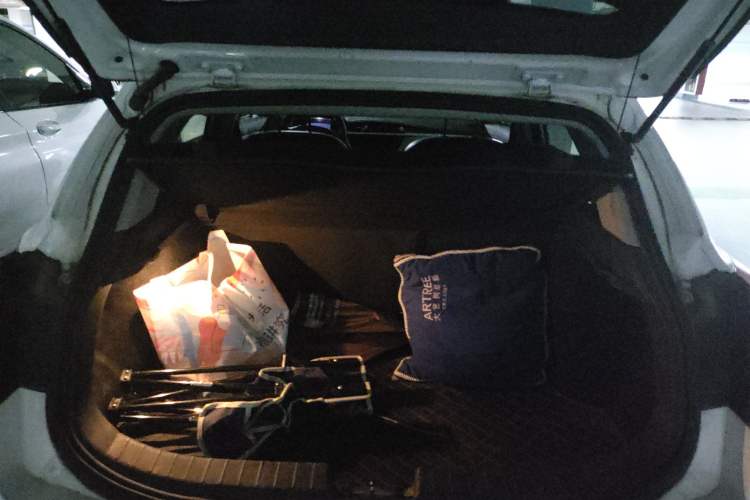 Used Geely Auto Emgrand GSe 2018 ZhenShang Model
