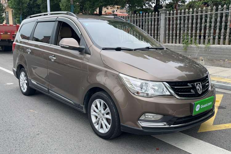 Used Baojun 730 2016 1.5L Manual Comfort Version 7 Seats China V Emission Standard
