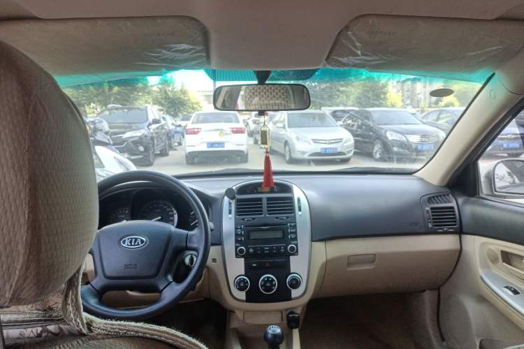 Used Kia 2008 European-style 1.6 MT GL Headliner