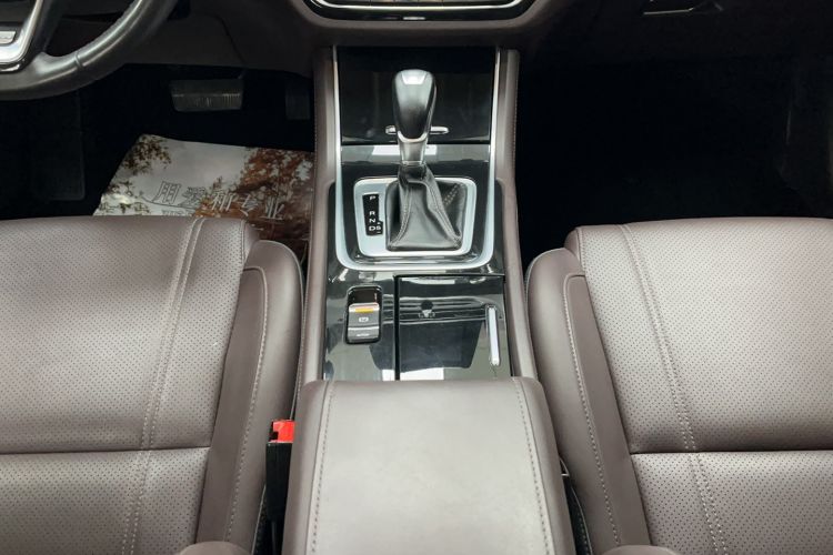 Used Changan Raeton CC 2018 1.5T Automatic Elegant Version China V Standard