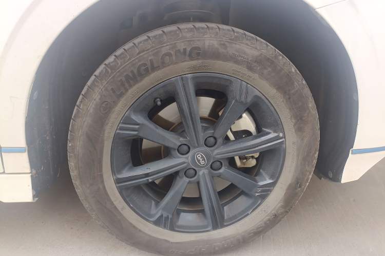 Used BYD e3 2021 Upgraded Model Extended-Range Version Luxury Edition