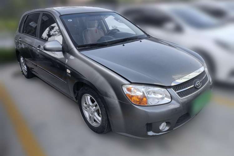 Used Kia 2008 European-style 1.6 MT GL Front Right 45 Deg