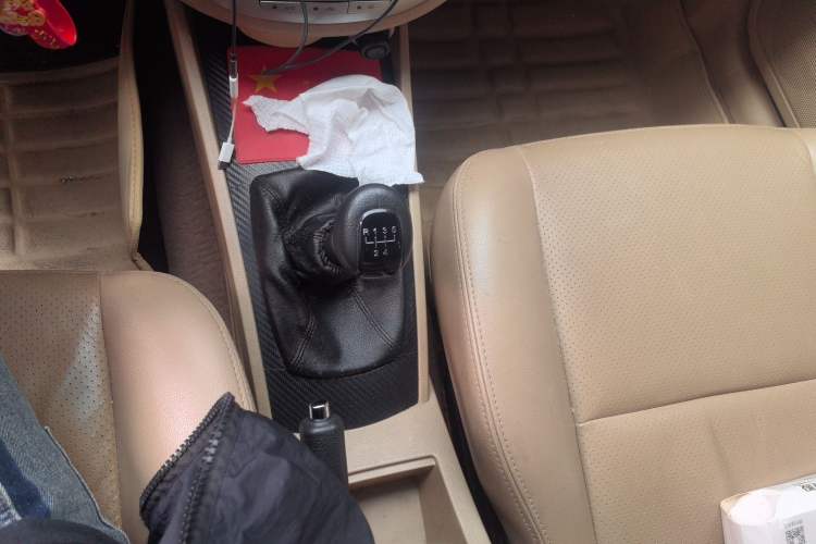 Used Buick Excelle 2011 1.6 LE-MT
