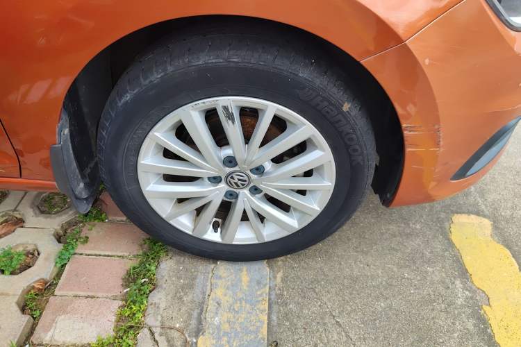 Used Volkswagen Santana 2017 Haval H9 1.6L Automatic Comfort Edition