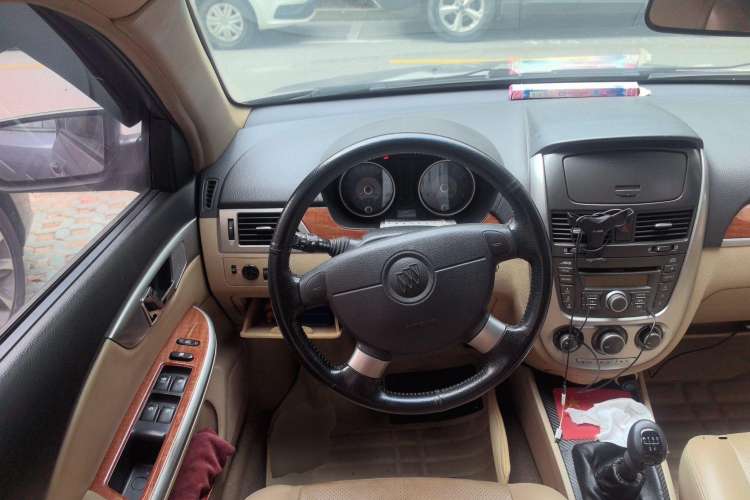 Used Buick Excelle 2011 1.6 LE-MT
