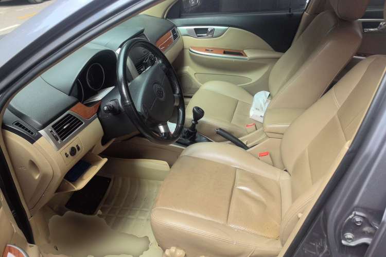 Used Buick Excelle 2011 1.6 LE-MT
