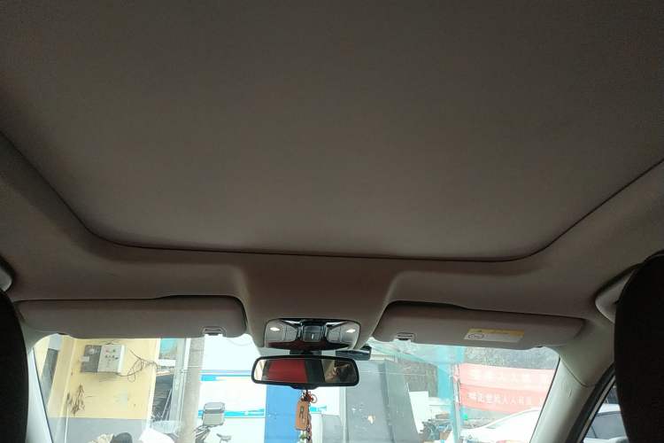 Used GAC Trumpchi GS7 2017 320T Two-Wheel-Drive Luxury Smart Connectivity Model
