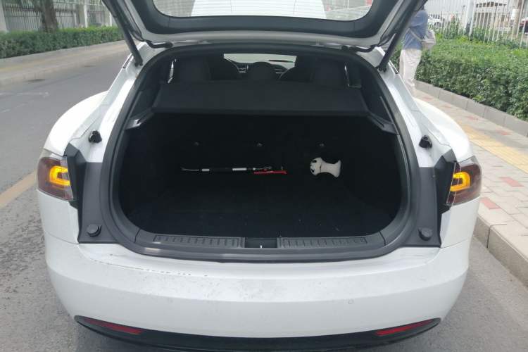 Used Tesla Model S 2017 S 75D Standard Range Edition
