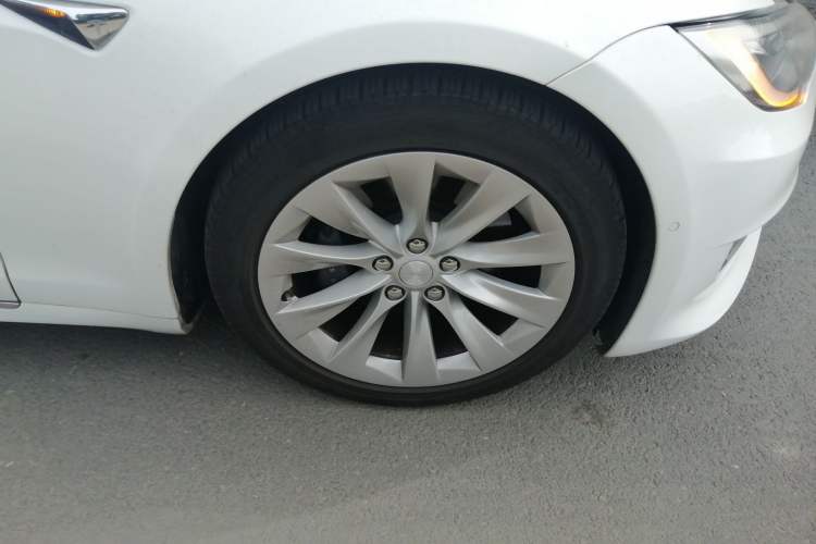 Used Tesla Model S 2017 S 75D Standard Range Edition
