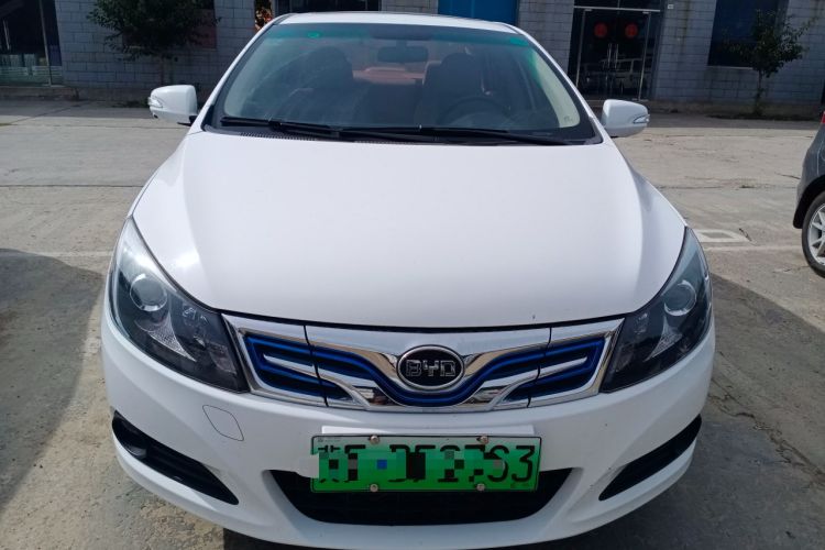 Used BYD e5 2017 300 Prestige Edition
