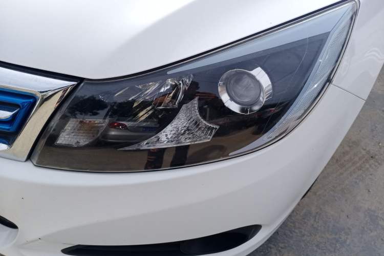 Used BYD e5 2017 300 Prestige Edition
