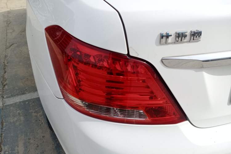 Used BYD e5 2017 300 Prestige Edition
