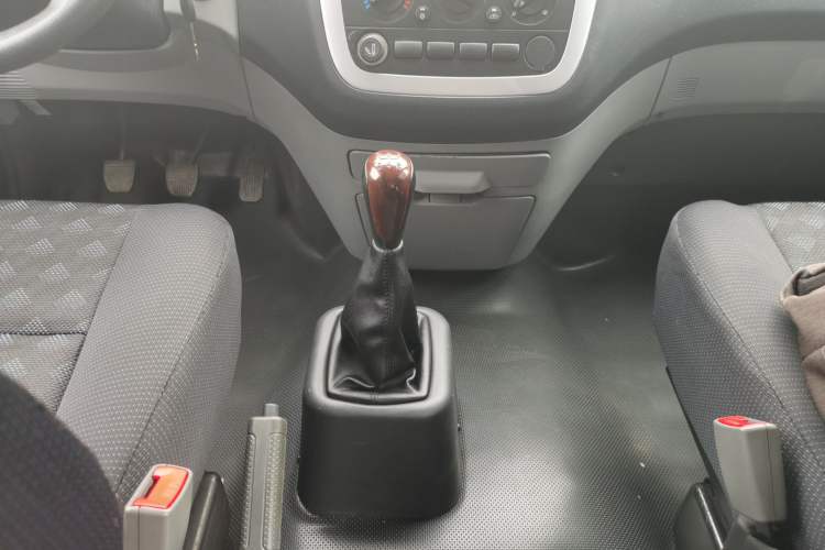 Used Foton MP-X E 2017 2.0L New Express Long Wheelbase 4Q20M