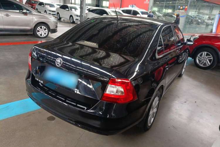 Used Skoda Rapid 2016 1.4L Manual Trend Edition Rear Right 45 Deg