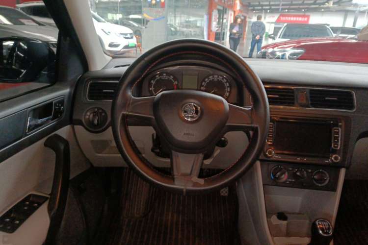 Used Skoda Rapid 2016 1.4L Manual Trend Edition Steering Wheel