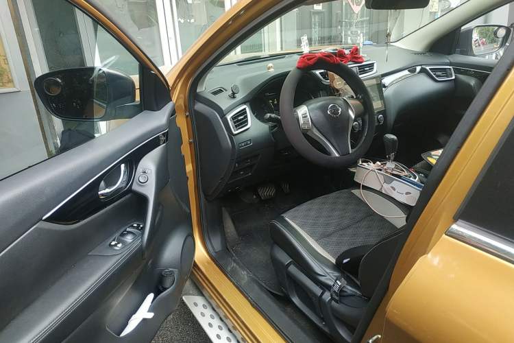 Used Nissan Qashqai 2016 2.0L CVT Luxury Edition