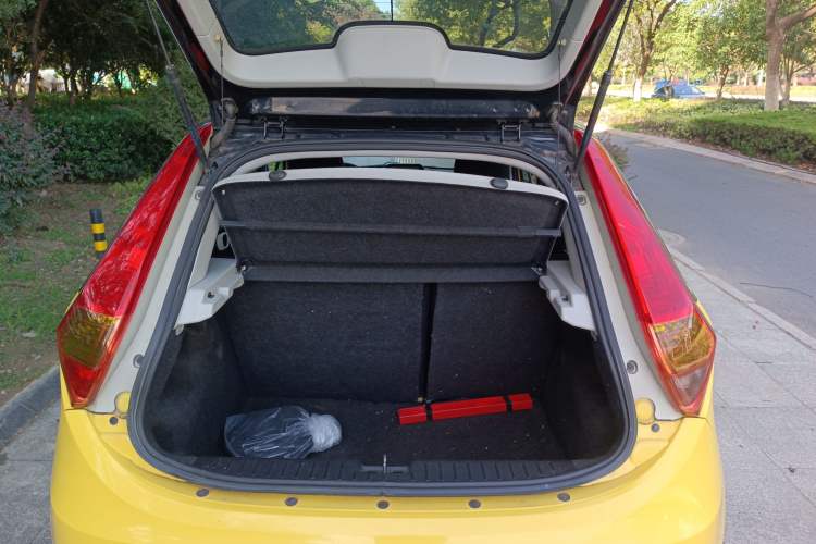 Used MG 3 2013 1.5L AMT Elite Edition
