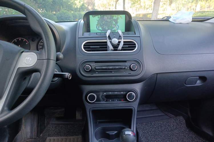 Used MG 3 2013 1.5L AMT Elite Edition
