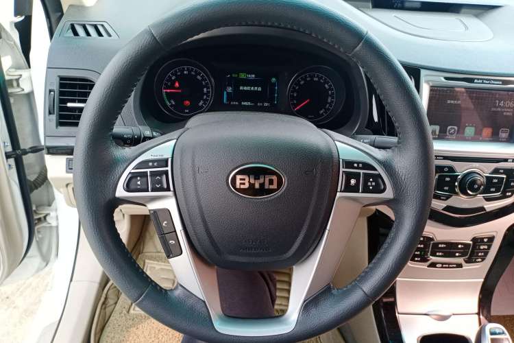 Used BYD e5 2017 300 Prestige Edition
