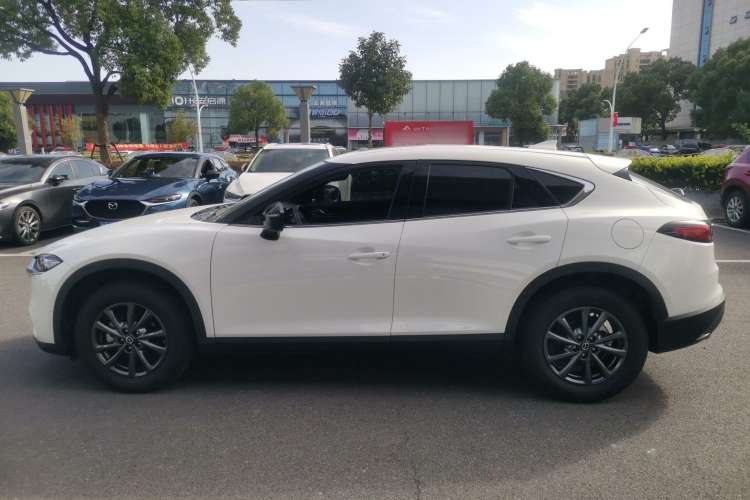 Used Mazda CX-4 2021 2.0L Automatic Two-Wheel Drive Blue Sky Dynamic Edition
