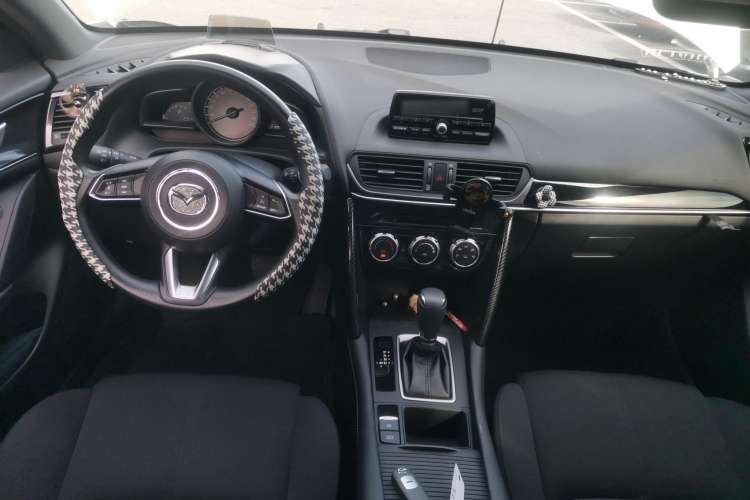 Used Mazda CX-4 2021 2.0L Automatic Two-Wheel Drive Blue Sky Dynamic Edition
